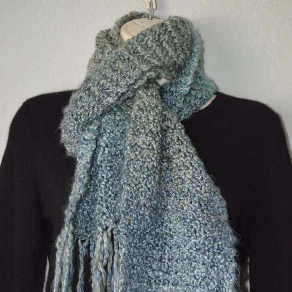 Anthropologie Blue Green Ombre Knit Scarf OS - Picture 2 of 7